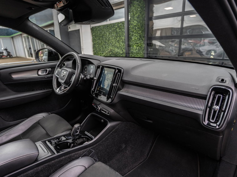 Vehicle Image 41