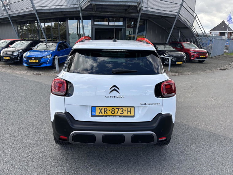 Vehicle Image 27