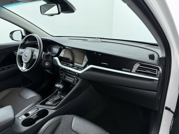Vehicle Image 40