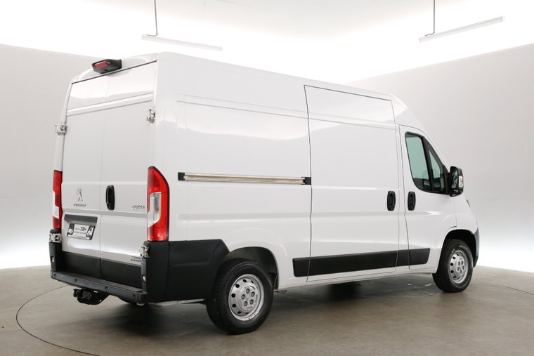 Vehicle Image 26
