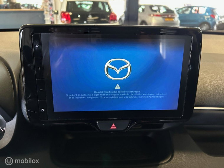 Vehicle Image 9