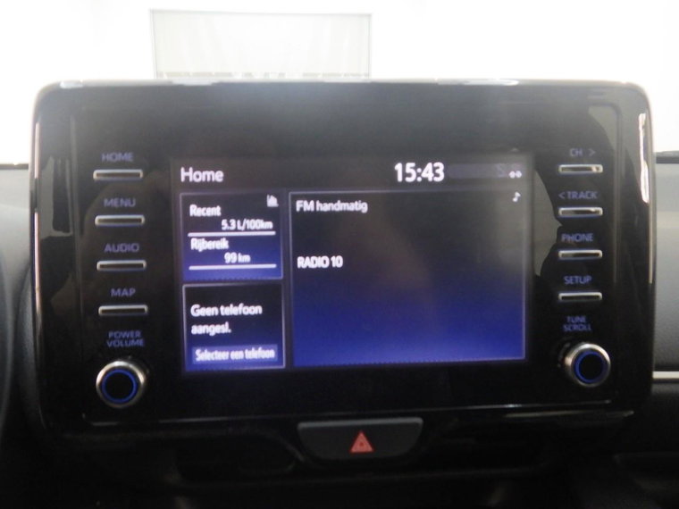 Vehicle Image 12