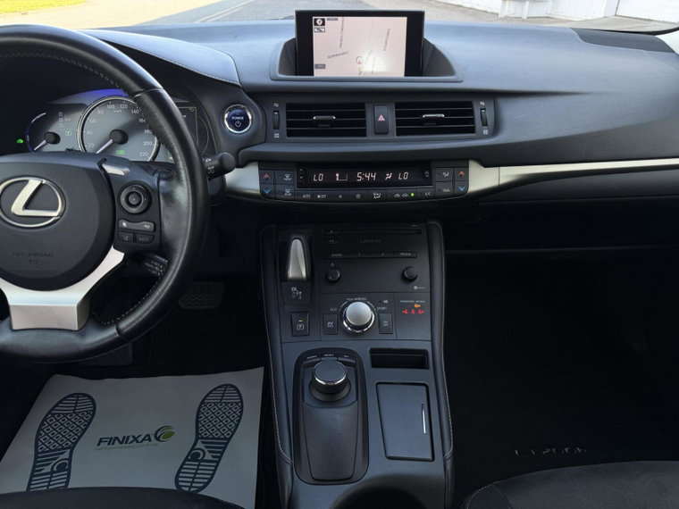 Vehicle Image 20