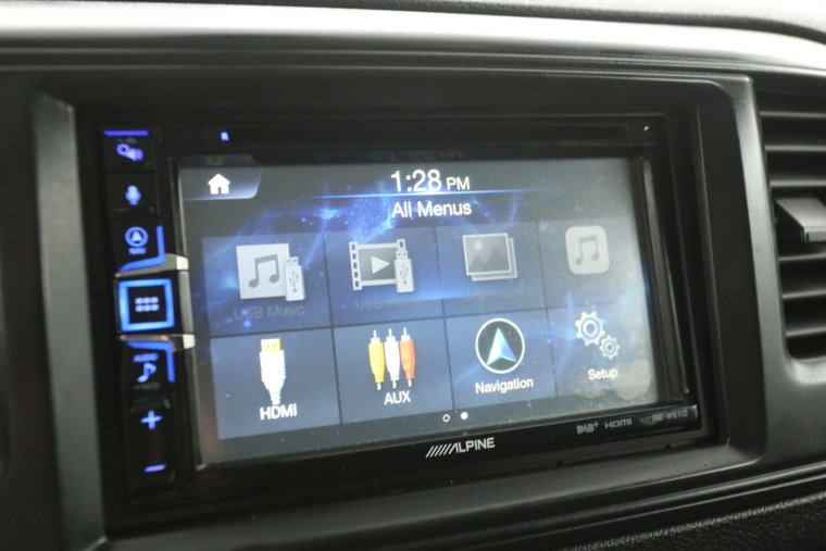 Vehicle Image 15