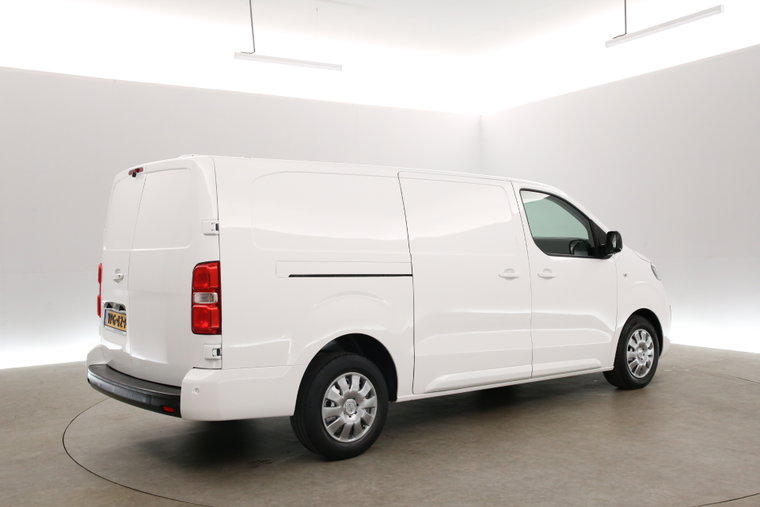 Vehicle Image 27