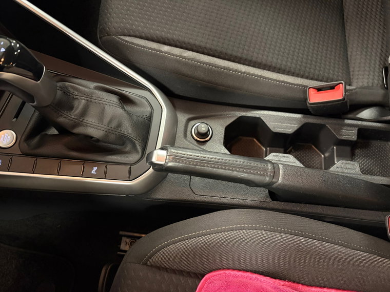 Vehicle Image 27