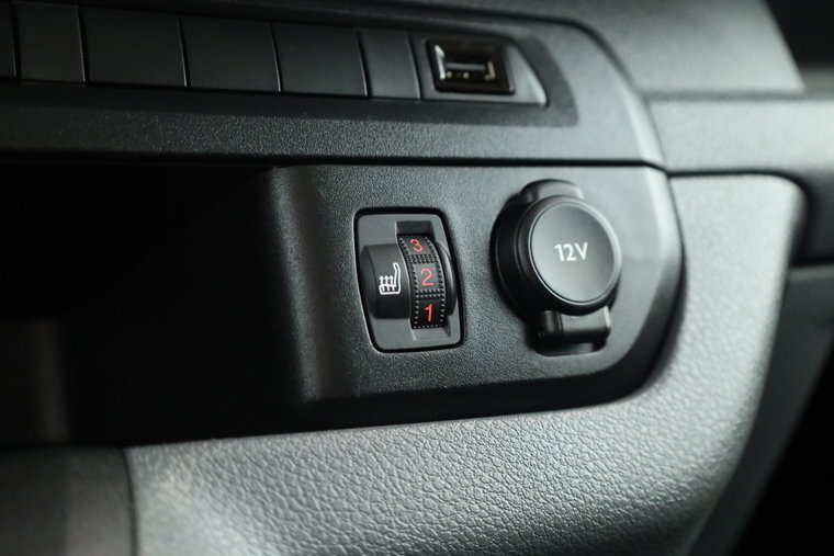 Vehicle Image 33