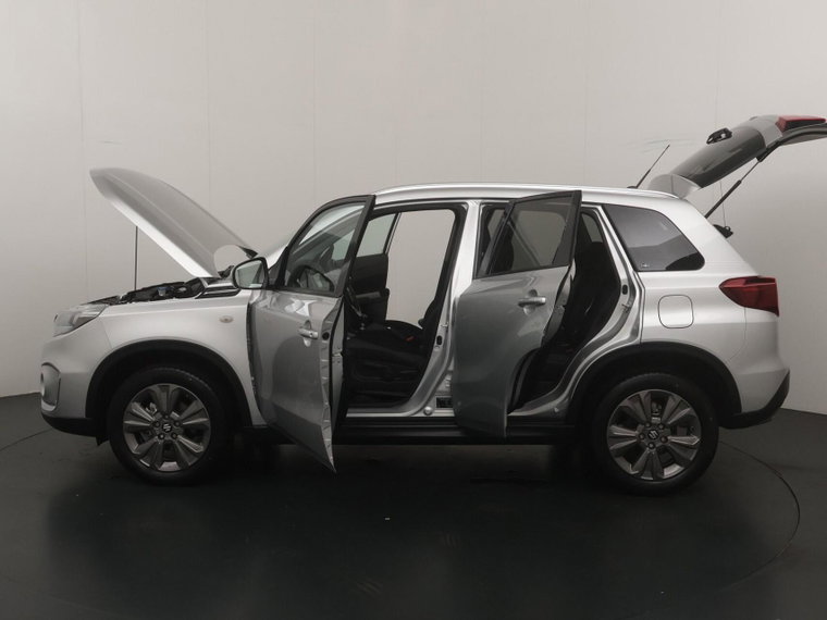 Vehicle Image 19
