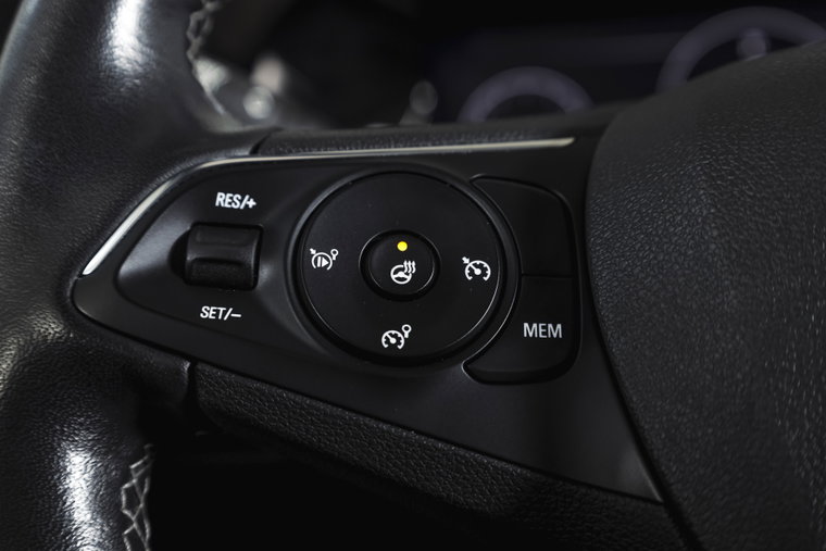 Vehicle Image 42