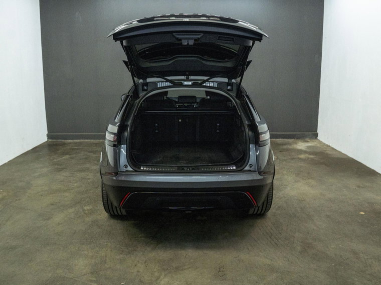 Vehicle Image 28