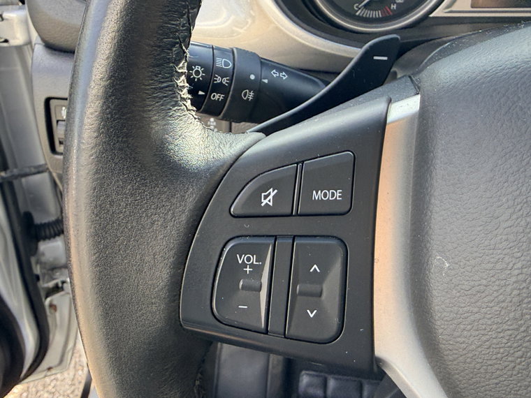 Vehicle Image 21