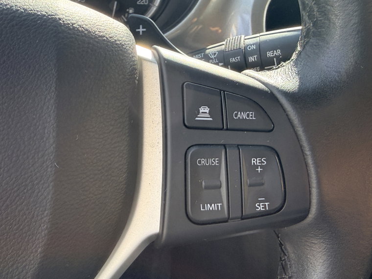 Vehicle Image 23