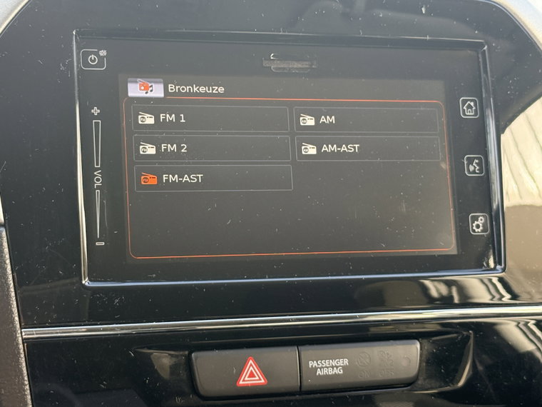 Vehicle Image 38