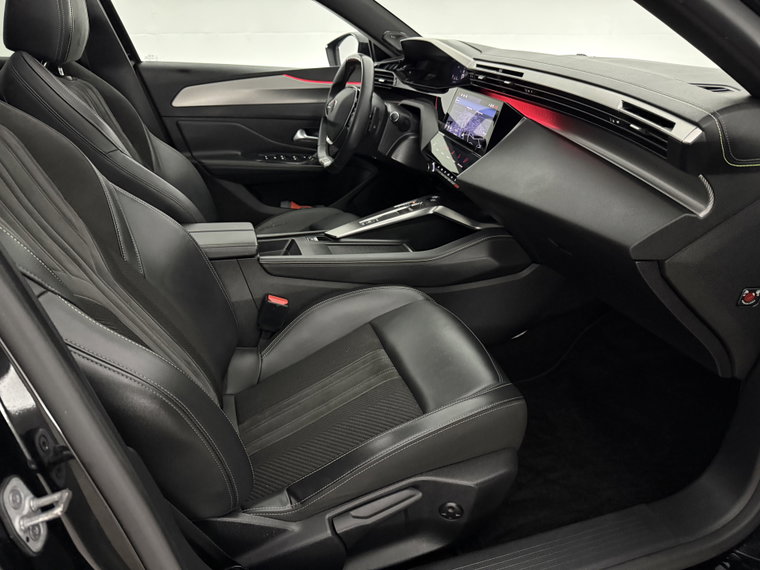 Vehicle Image 39