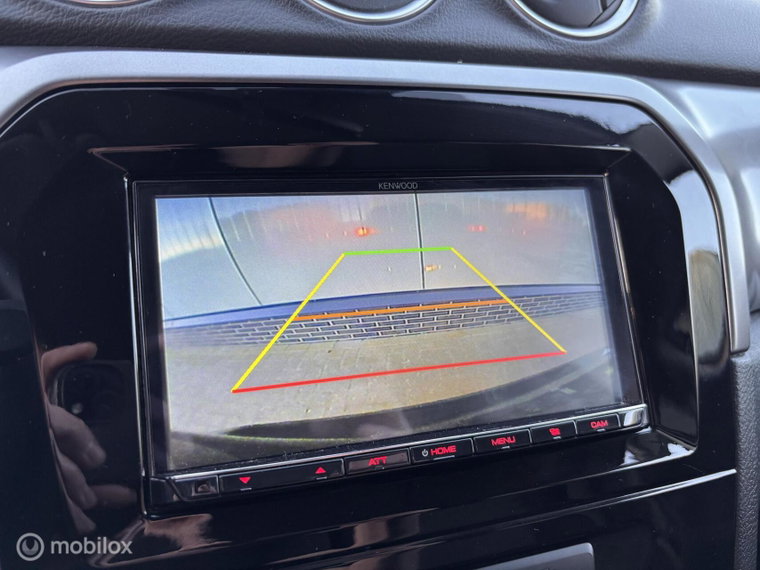 Vehicle Image 14