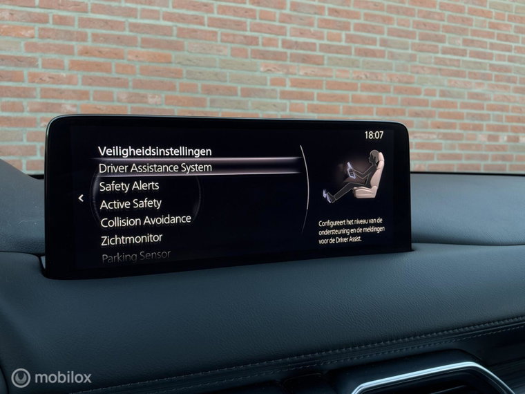 Vehicle Image 52