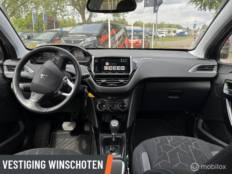 Vehicle Image 24