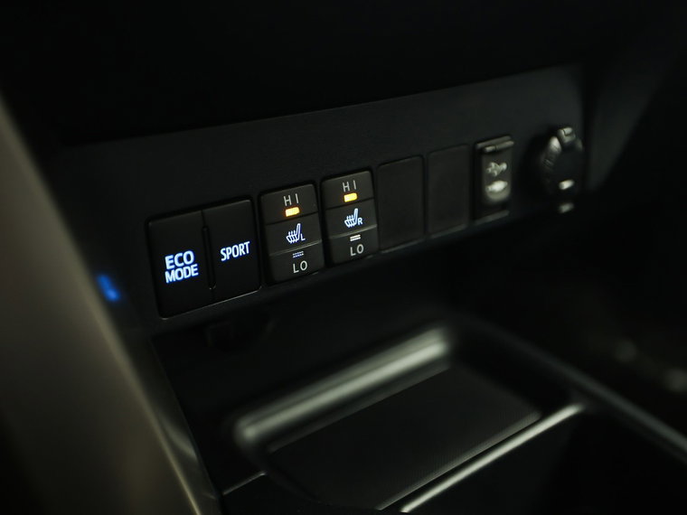 Vehicle Image 27