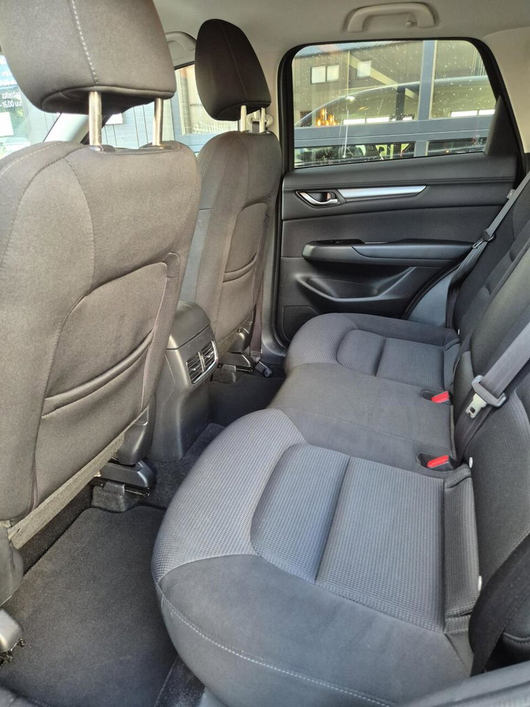 Vehicle Image 17