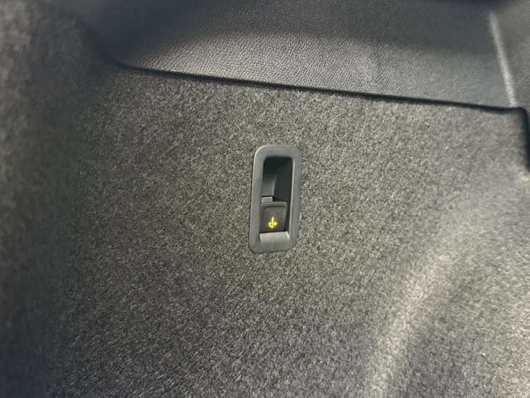 Vehicle Image 47