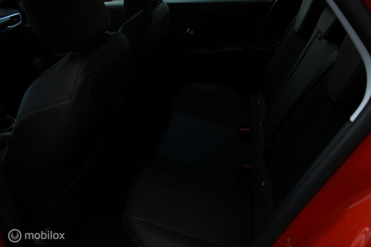 Vehicle Image 24