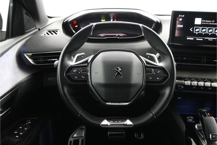Vehicle Image 32