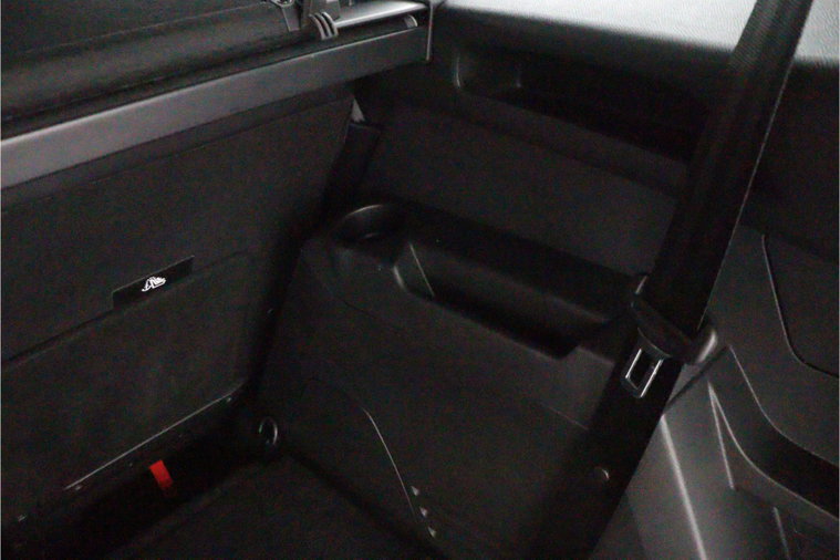 Vehicle Image 52
