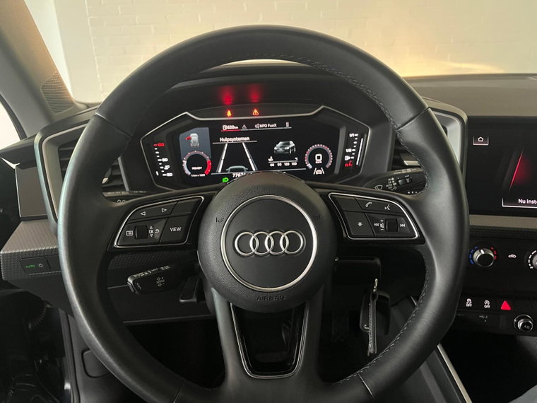 Vehicle Image 20