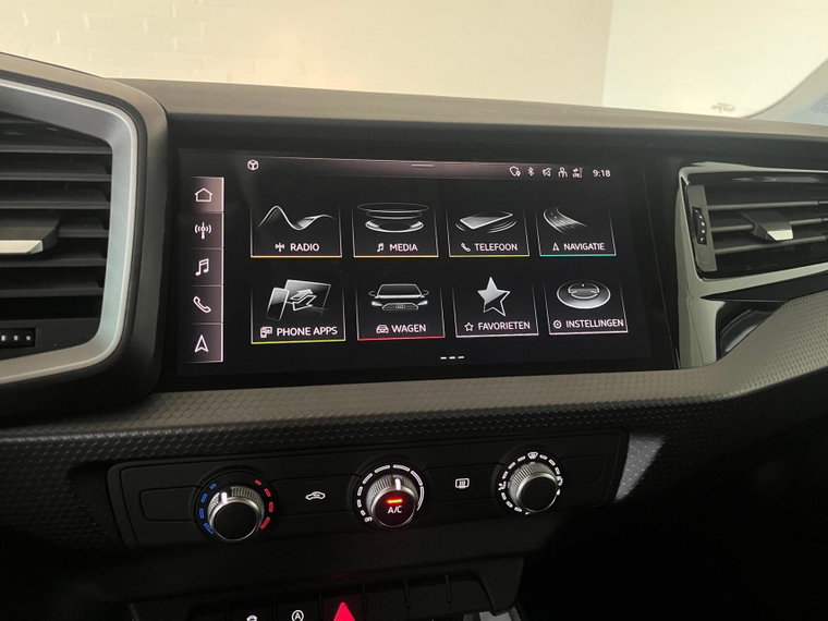 Vehicle Image 22