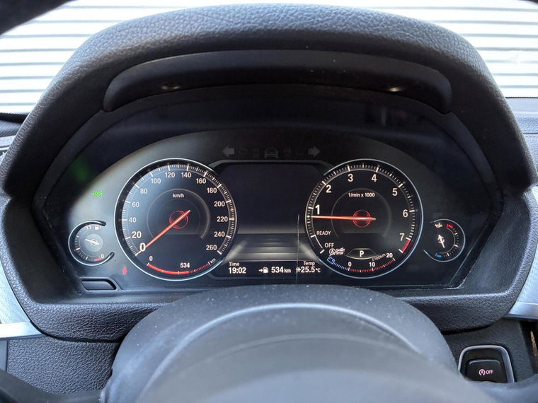 Vehicle Image 33