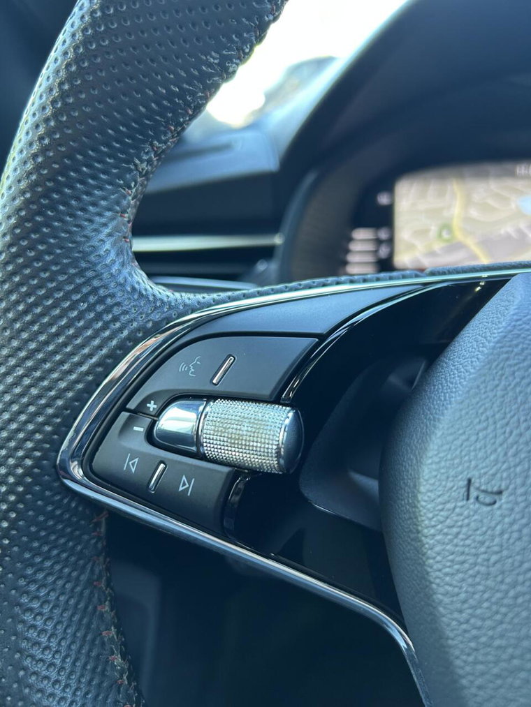 Vehicle Image 39
