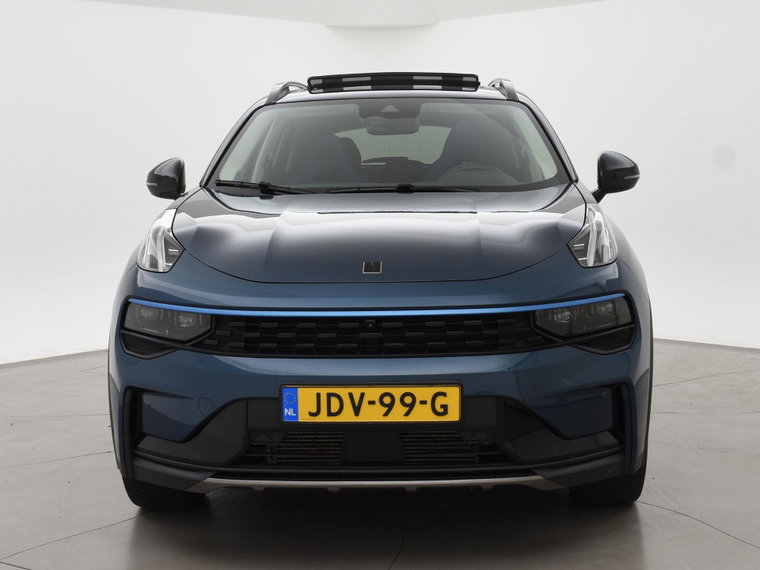 Vehicle Image 8