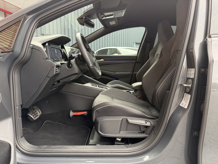 Vehicle Image 45