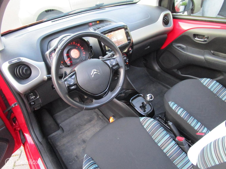 Vehicle Image 18