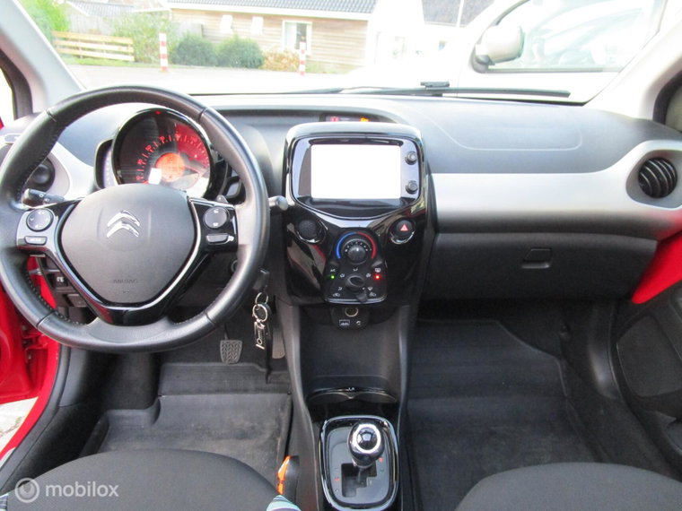 Vehicle Image 21