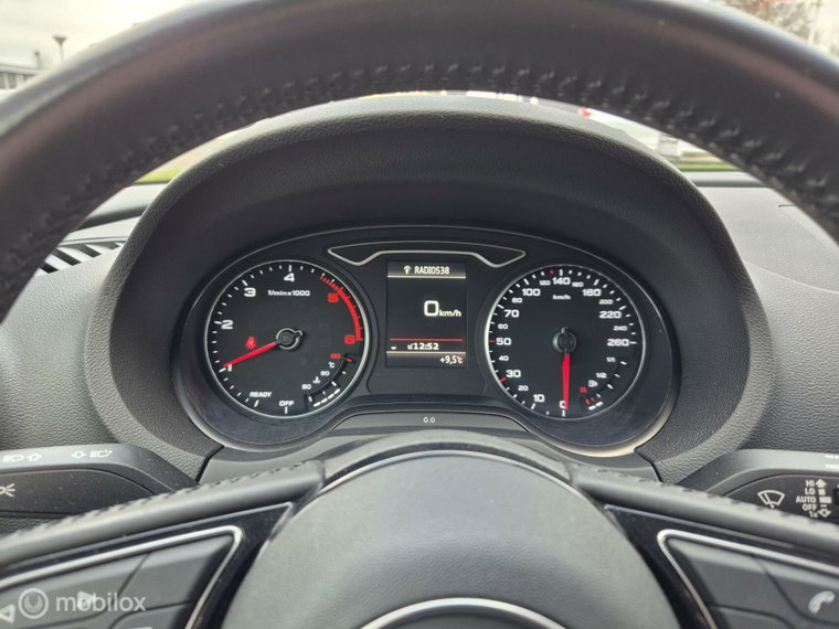 Vehicle Image 34