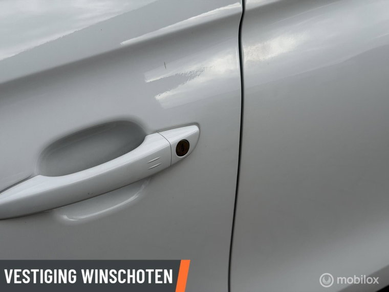 Vehicle Image 31