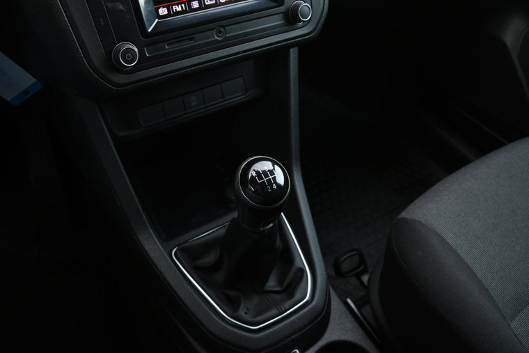 Vehicle Image 26