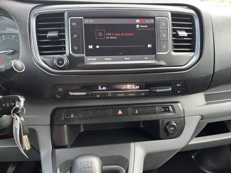 Vehicle Image 31
