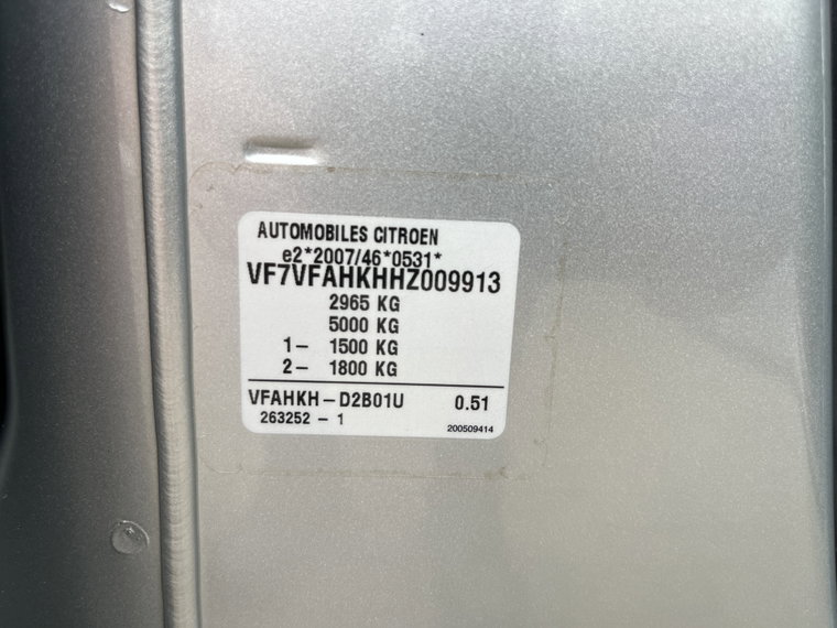 Vehicle Image 45