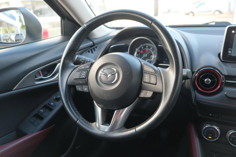 Vehicle Image 18