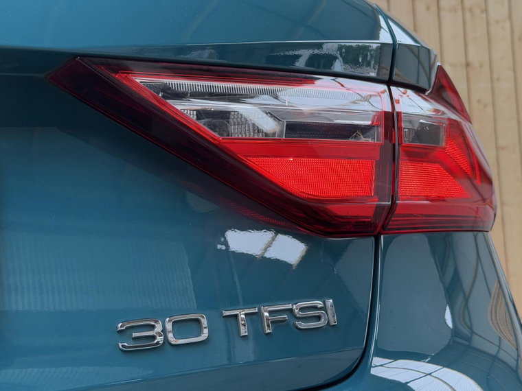 Vehicle Image 37