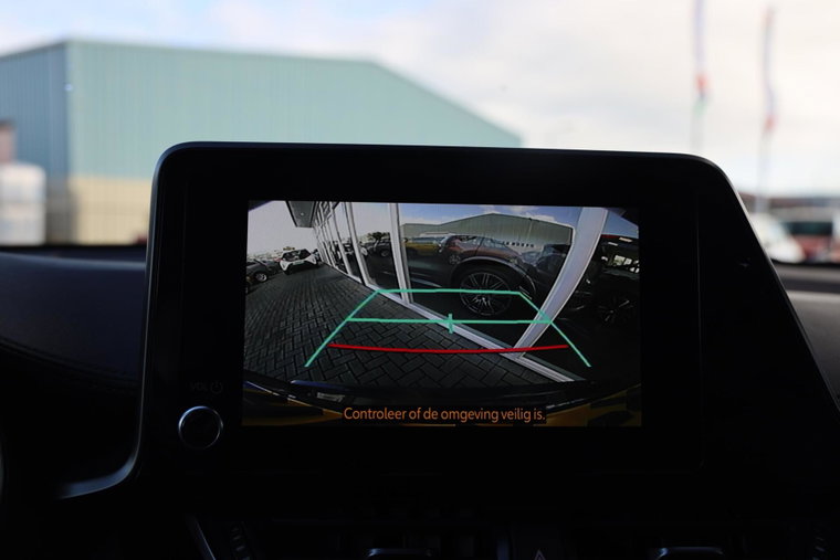 Vehicle Image 11