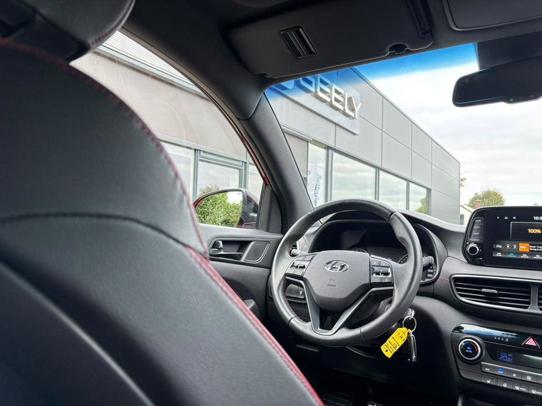 Vehicle Image 14