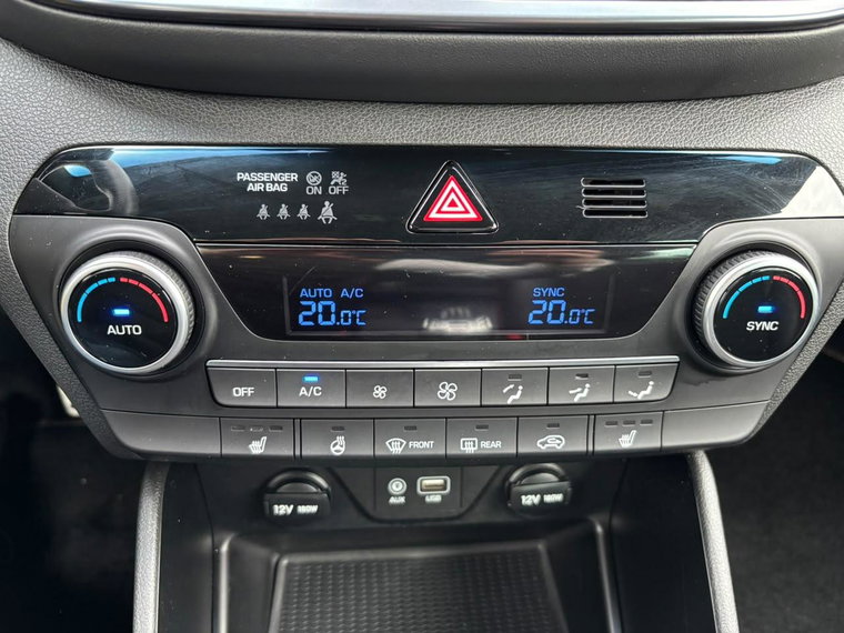 Vehicle Image 28