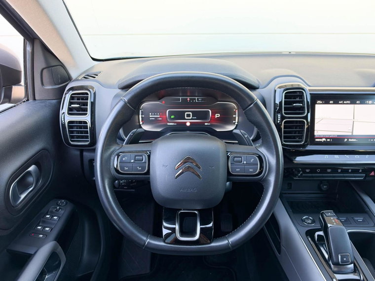 Vehicle Image 37