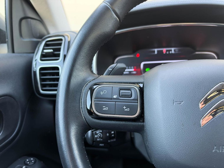 Vehicle Image 39
