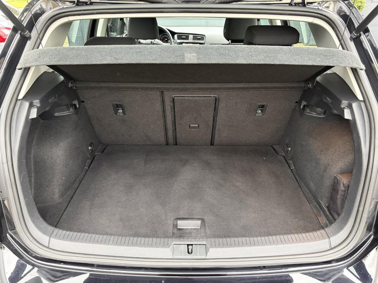 Vehicle Image 33