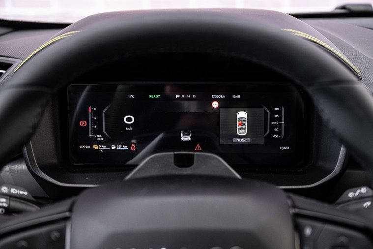 Vehicle Image 13