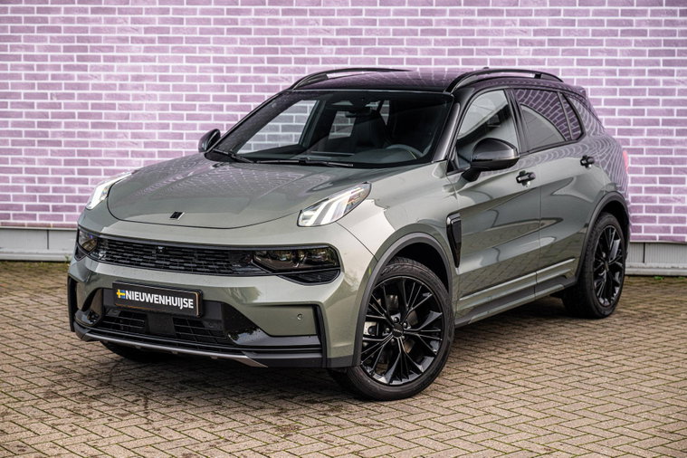 Vehicle Image 15